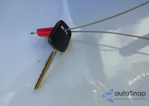 1994 Toyota Camry Le z USA, uszkodzony, nr VIN JT2SK12E0R0251401